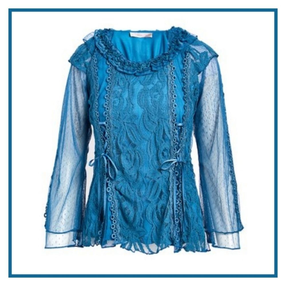 Pretty Angel Blue Waved Lace Linen-Blend Tunic